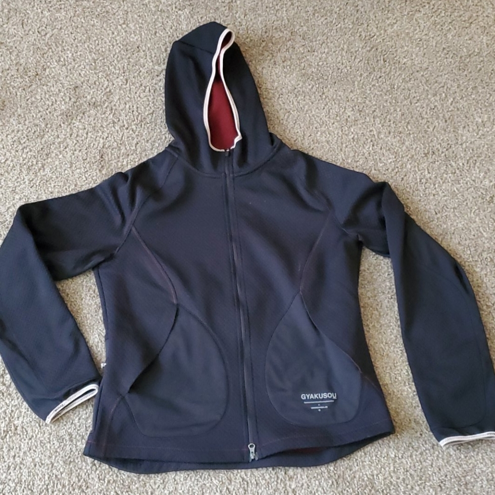 Nike × Gyakusou Sweatshirt - Worn Once
